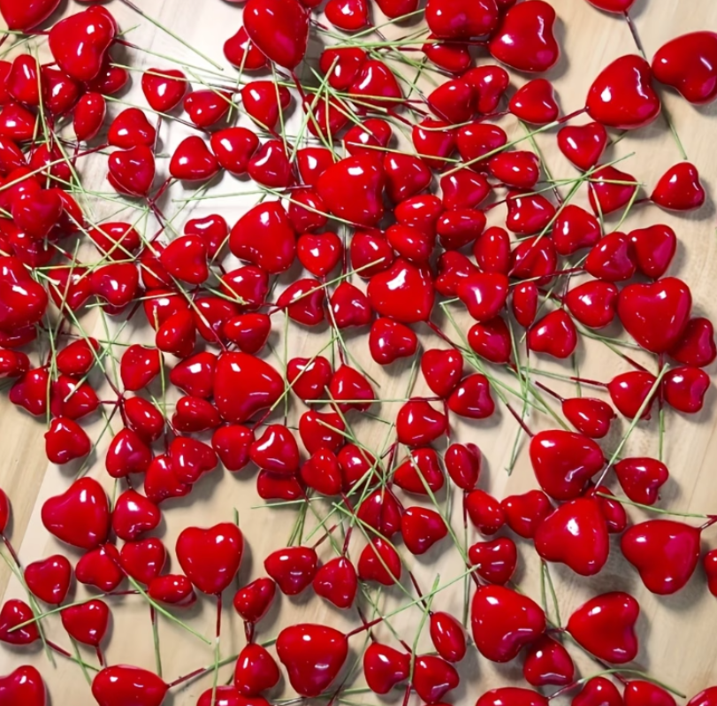 Heart Cake Balls Gold Set OF 20